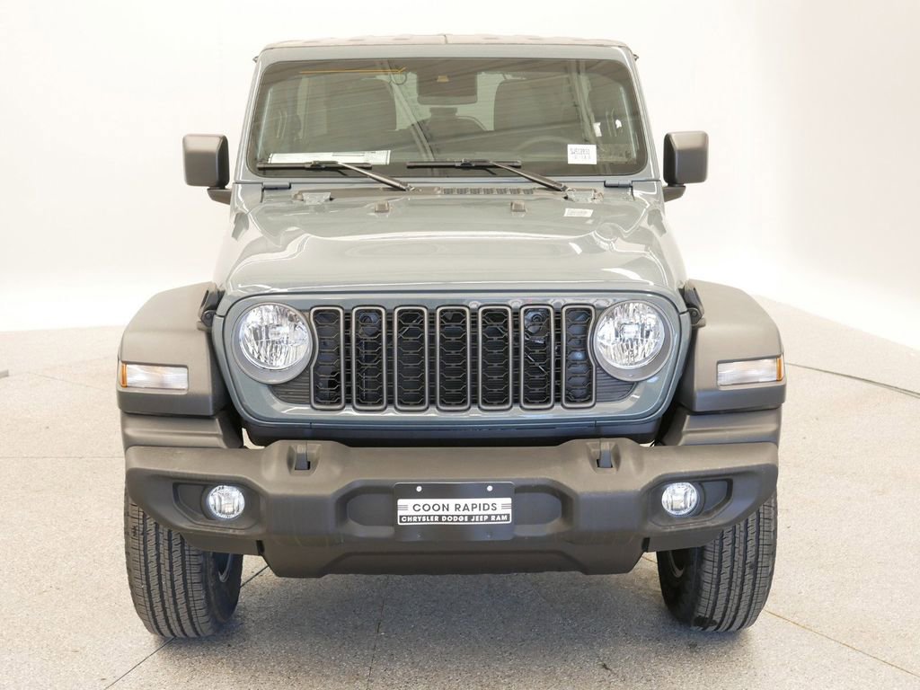 Thumbnail: 2025 Jeep Wrangler - 17