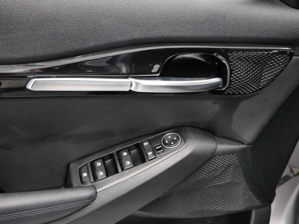 Thumbnail: 2022 Kia Seltos - 6