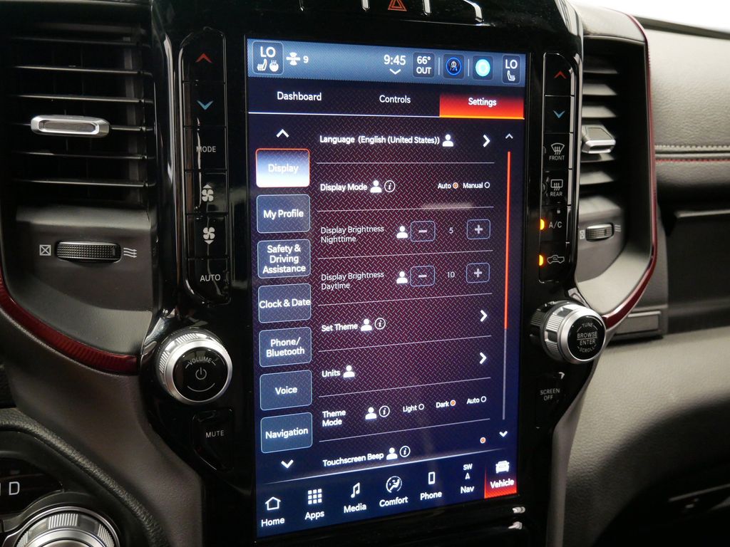 Thumbnail: 2024 RAM 1500 - 27