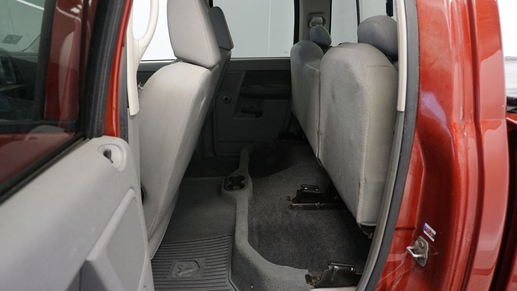 Thumbnail: 2008 Dodge Ram 1500 - 32