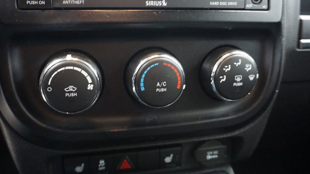 Thumbnail: 2012 Jeep Patriot - 29