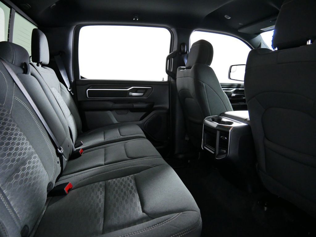 Thumbnail: 2025 RAM 1500 - 29