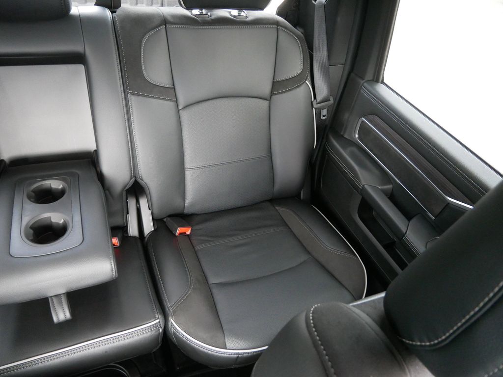 2025 RAM 2500 Laramie 29