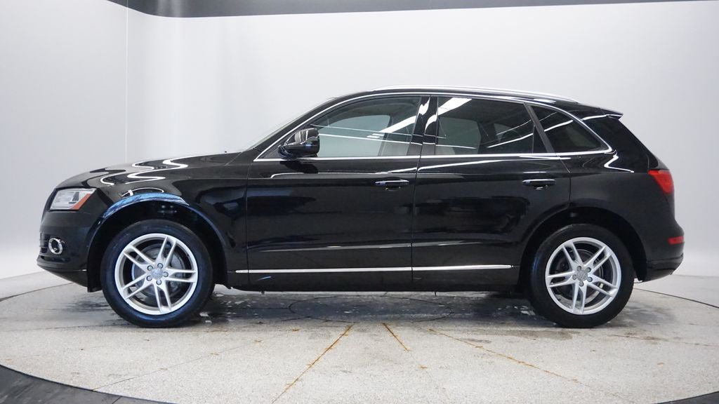 Thumbnail: 2017 Audi Q5 - 2