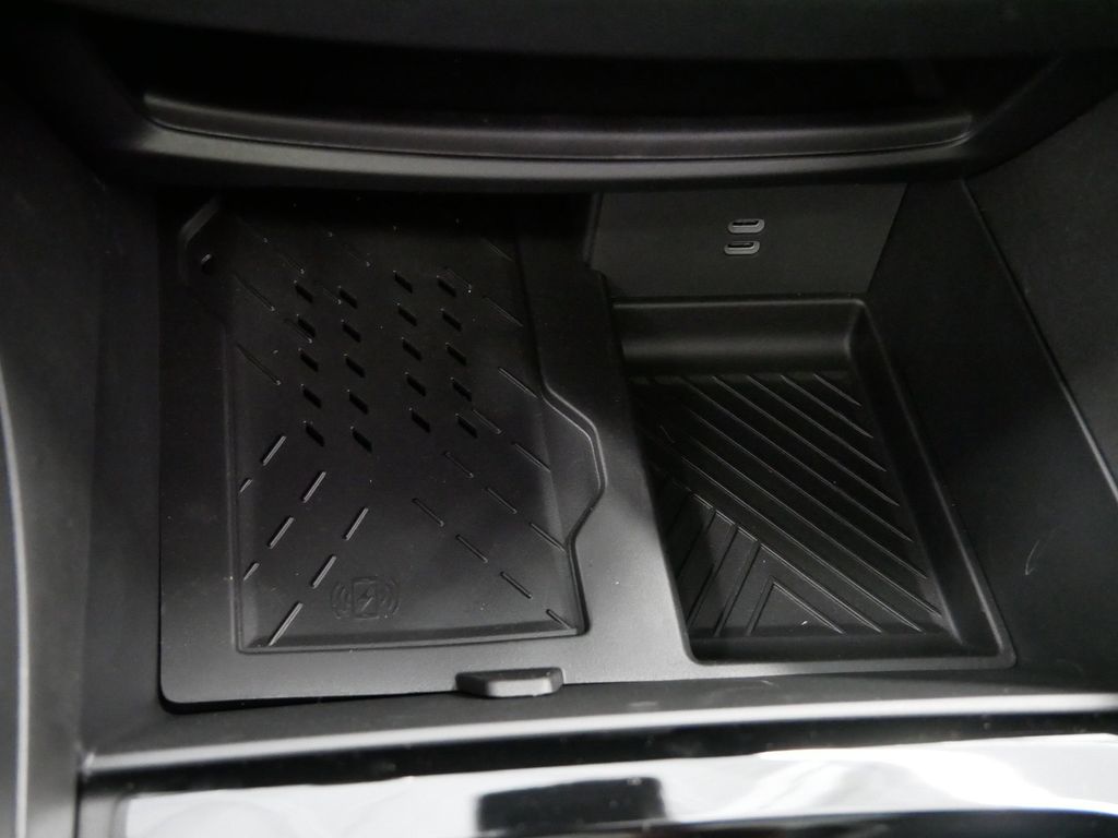 Thumbnail: 2026 Chrysler Pacifica - 37