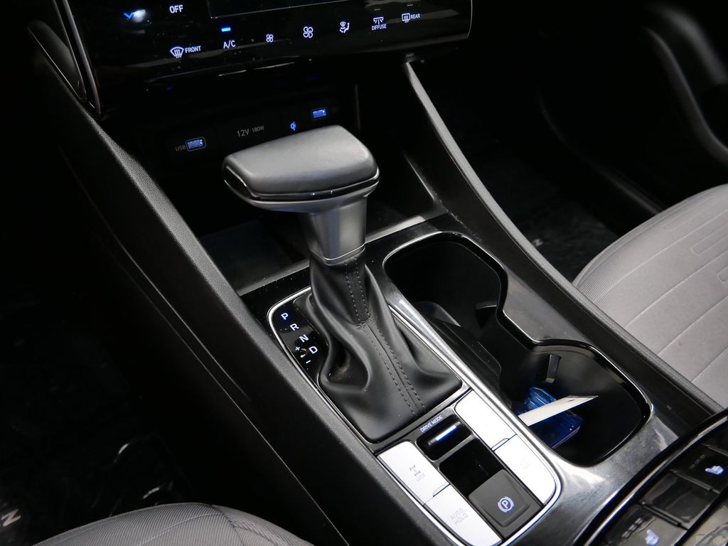 Thumbnail: 2023 Hyundai Santa Cruz - 24