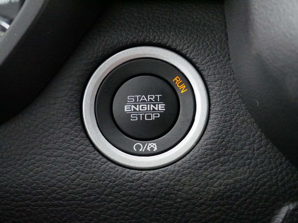 Thumbnail: 2025 RAM 1500 - 38