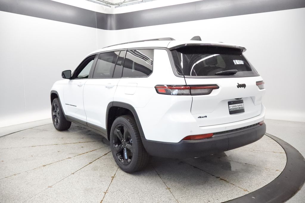 Thumbnail: 2026 Jeep Grand Cherokee L - 25