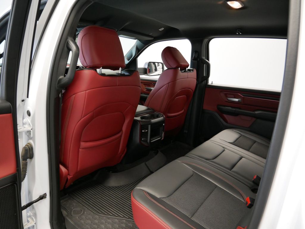 Thumbnail: 2024 RAM 1500 - 9