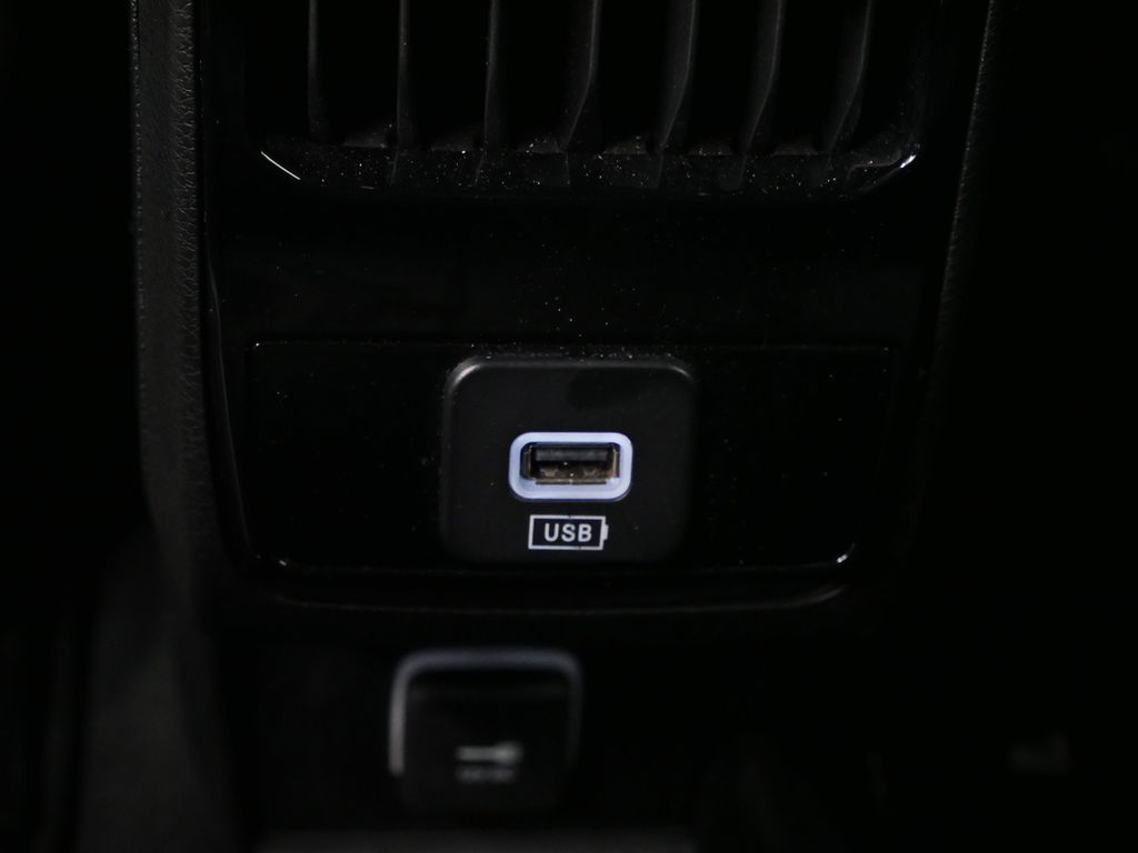 Thumbnail: 2024 Jeep Compass - 14