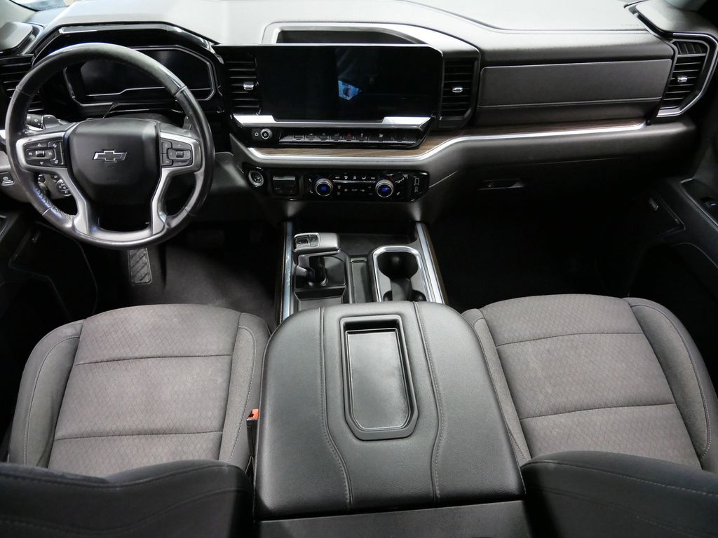 Thumbnail: 2022 Chevrolet Silverado 1500 - 14