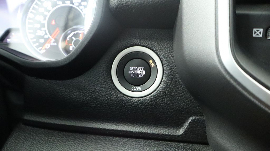 Thumbnail: 2022 RAM 1500 - 32