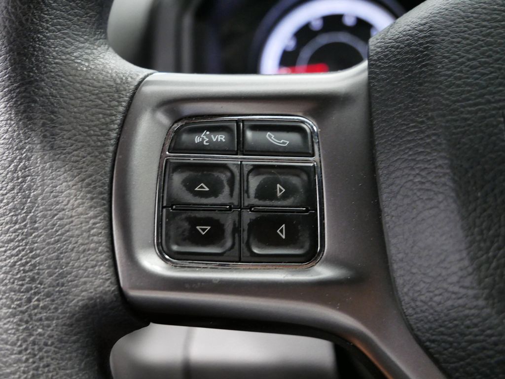 Thumbnail: 2021 RAM 1500 Classic - 18