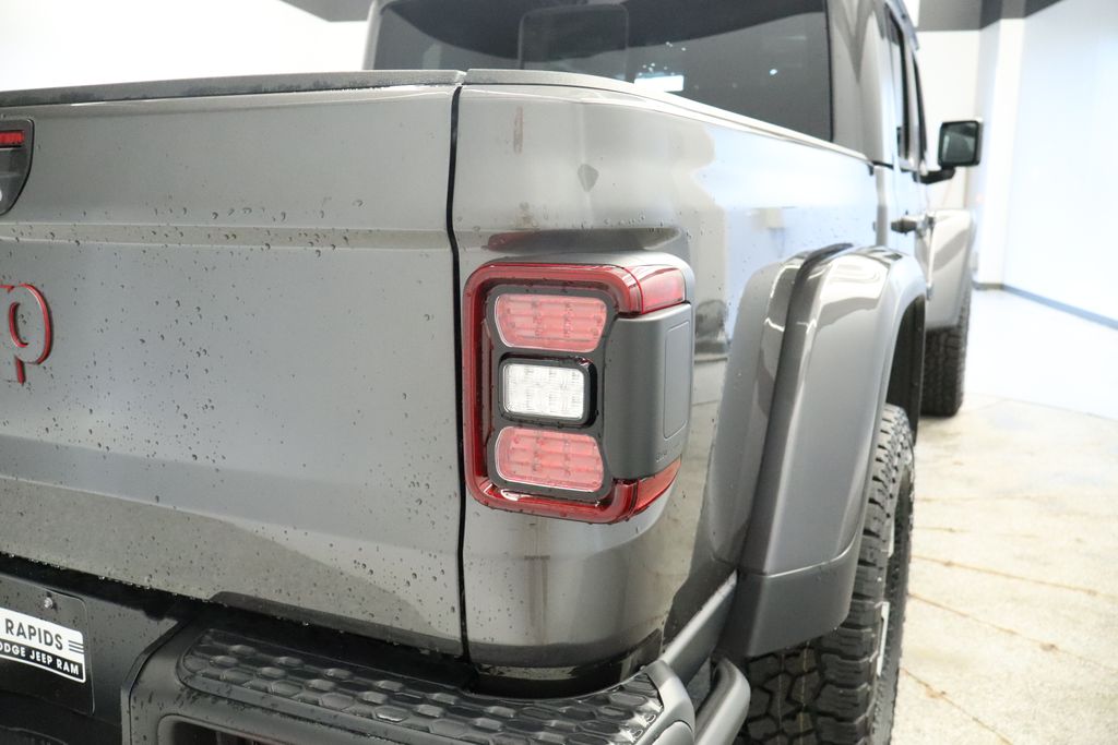 Thumbnail: 2026 Jeep Gladiator - 19