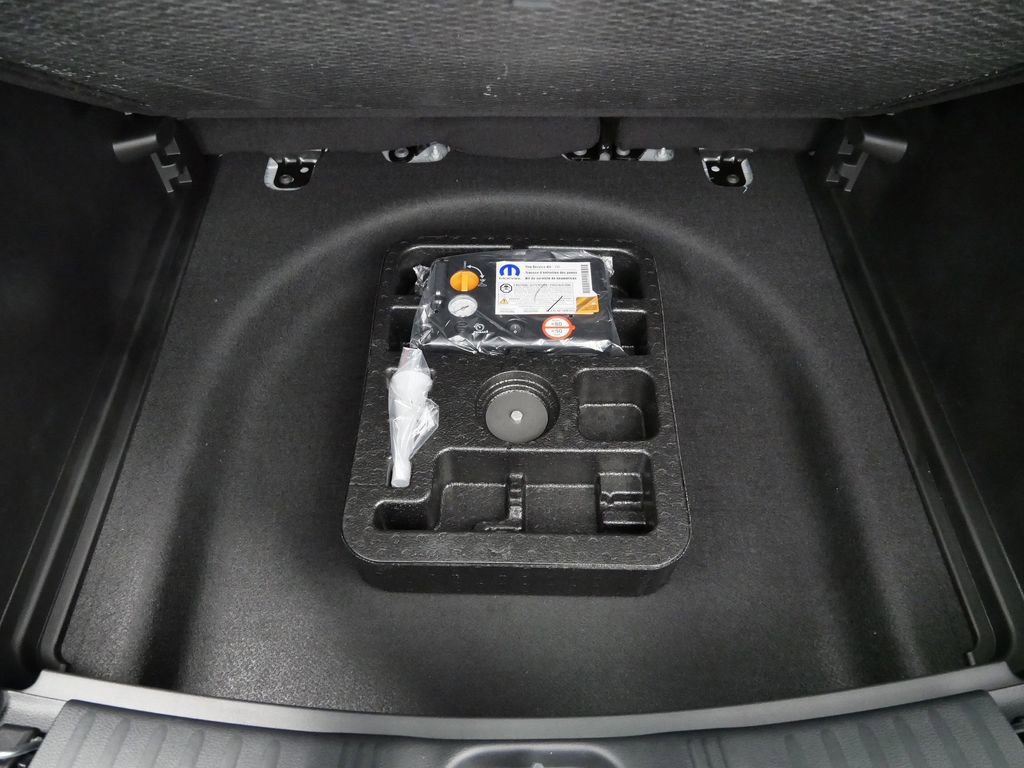 Thumbnail: 2026 Jeep Compass - 25