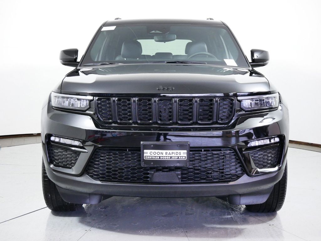 Thumbnail: 2024 Jeep Grand Cherokee - 4