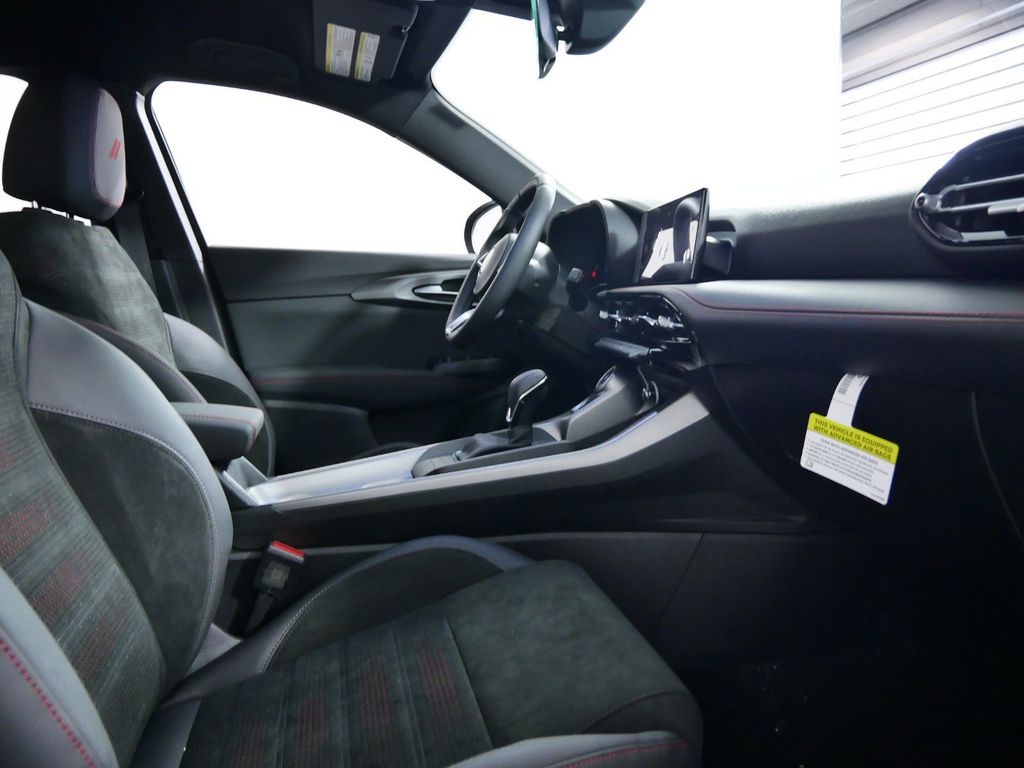 Thumbnail: 2024 Dodge Hornet - 24