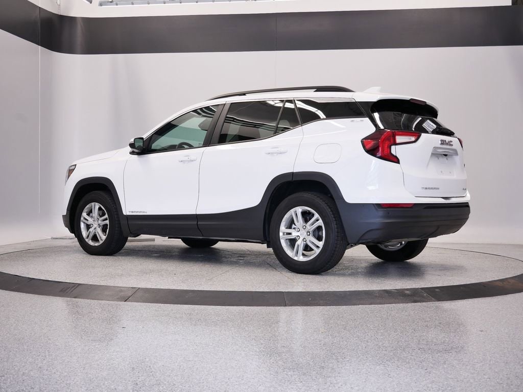 Thumbnail: 2023 GMC Terrain - 3