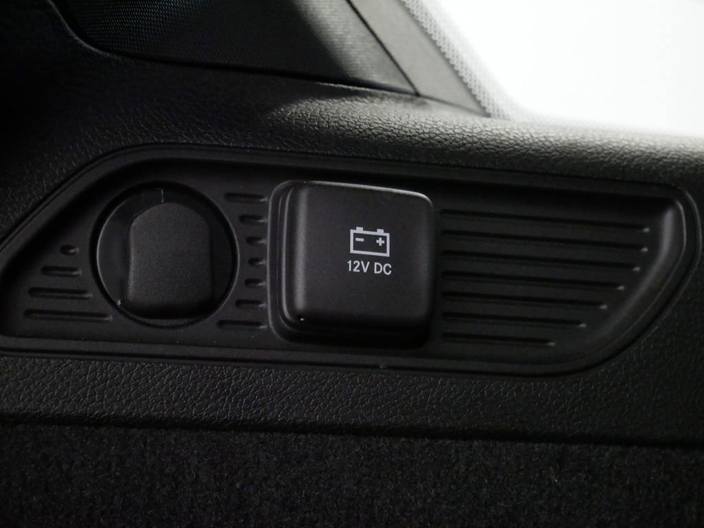 Thumbnail: 2022 Jeep Grand Cherokee - 18