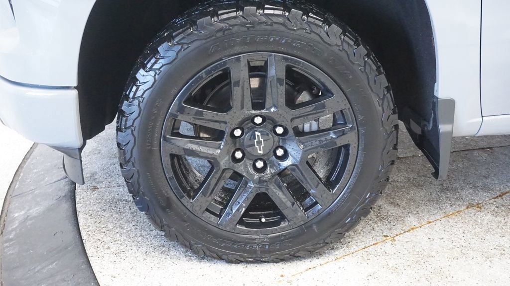 Thumbnail: 2024 Chevrolet Silverado 1500 - 14