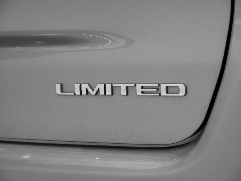 Thumbnail: 2018 Jeep Compass - 22