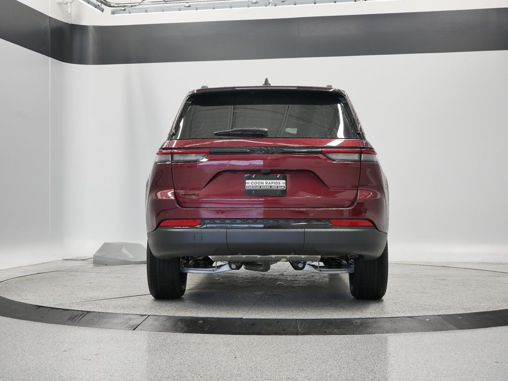 Thumbnail: 2025 Jeep Grand Cherokee - 45