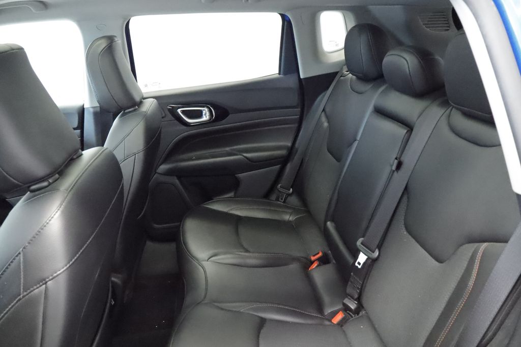 Thumbnail: 2022 Jeep Compass - 23