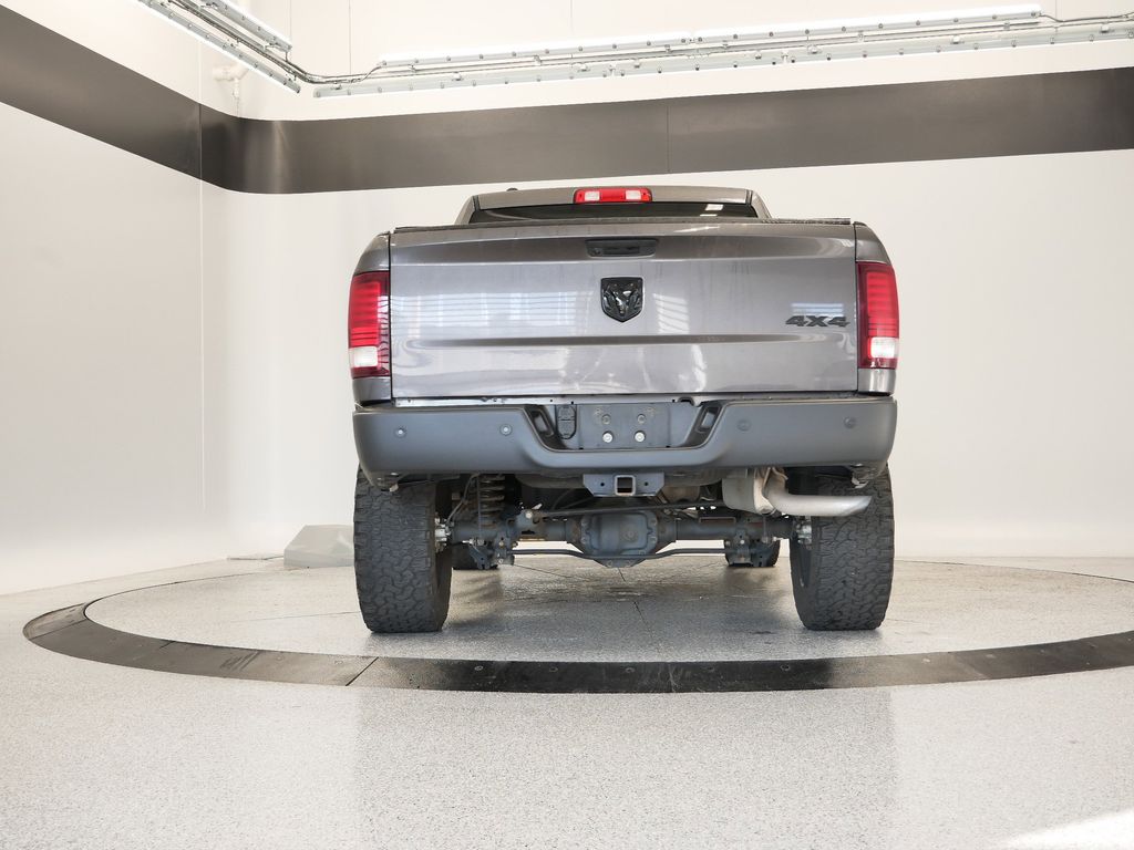 Thumbnail: 2021 RAM 1500 Classic - 4