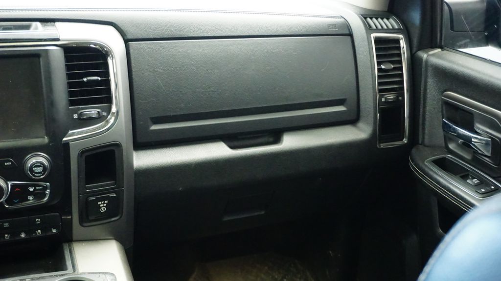 Thumbnail: 2013 RAM 1500 - 21