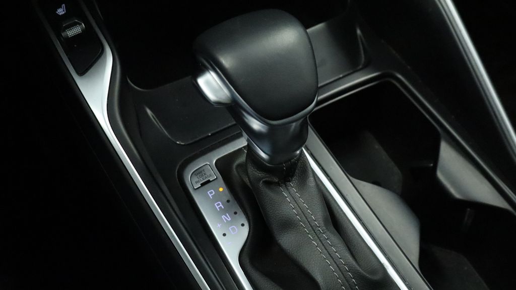 Thumbnail: 2023 Kia Sorento - 37