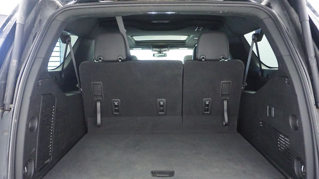 Thumbnail: 2022 Chevrolet Suburban - 18