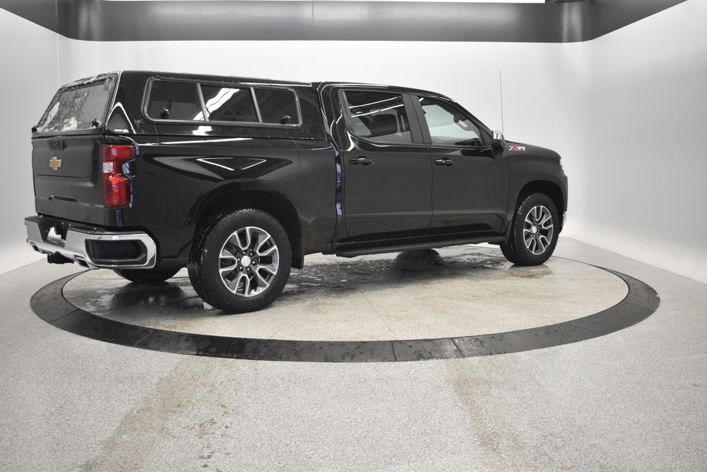 Thumbnail: 2022 Chevrolet Silverado 1500 - 11