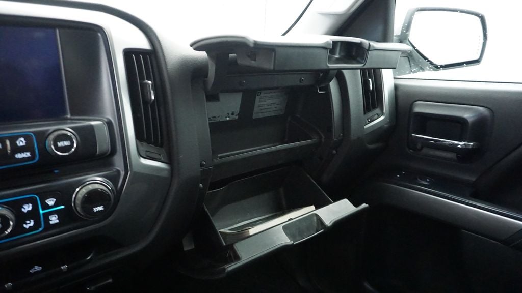 Thumbnail: 2014 Chevrolet Silverado 1500 - 32