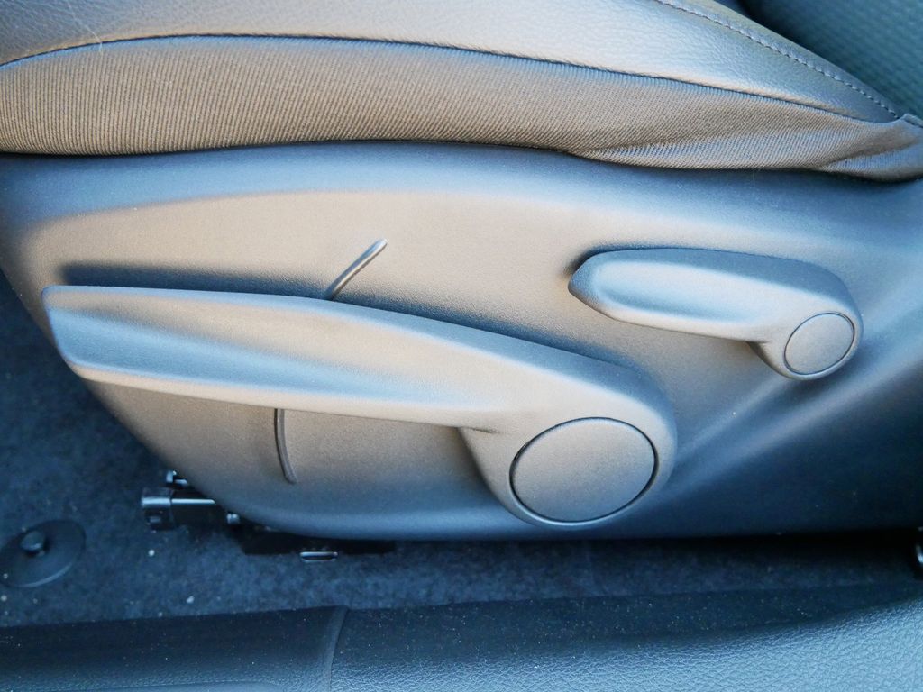 Thumbnail: 2026 Jeep Compass - 34