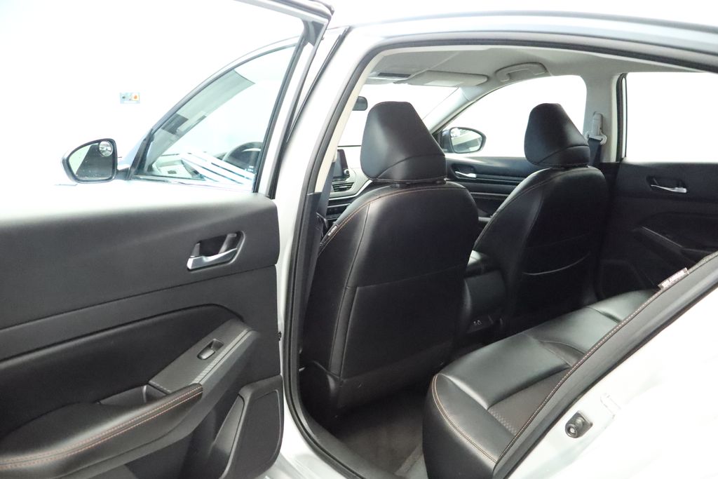 Thumbnail: 2022 Nissan Altima - 21