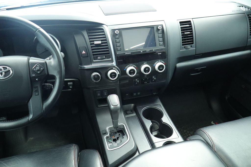 Thumbnail: 2021 Toyota Sequoia - 28