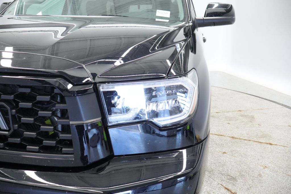Thumbnail: 2021 Toyota Sequoia - 13