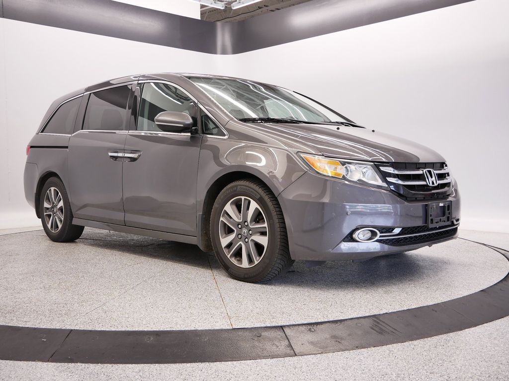 Thumbnail: 2015 Honda Odyssey - 14