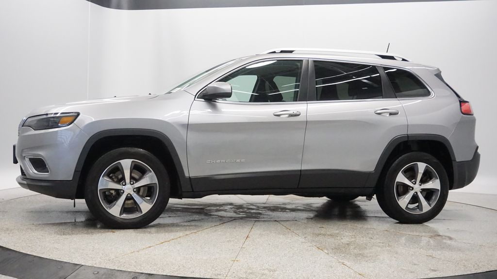 Thumbnail: 2019 Jeep Cherokee - 2