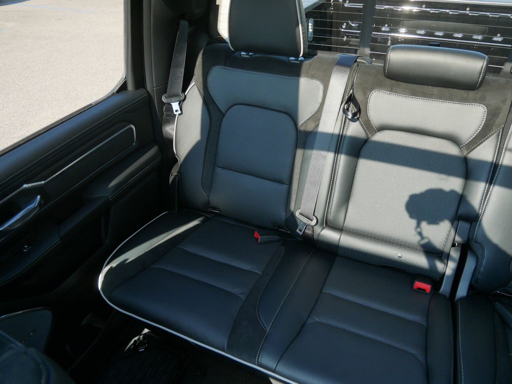 Thumbnail: 2025 RAM 1500 - 27