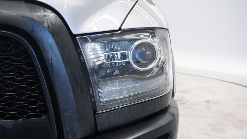 Thumbnail: 2022 RAM 1500 Classic - 12