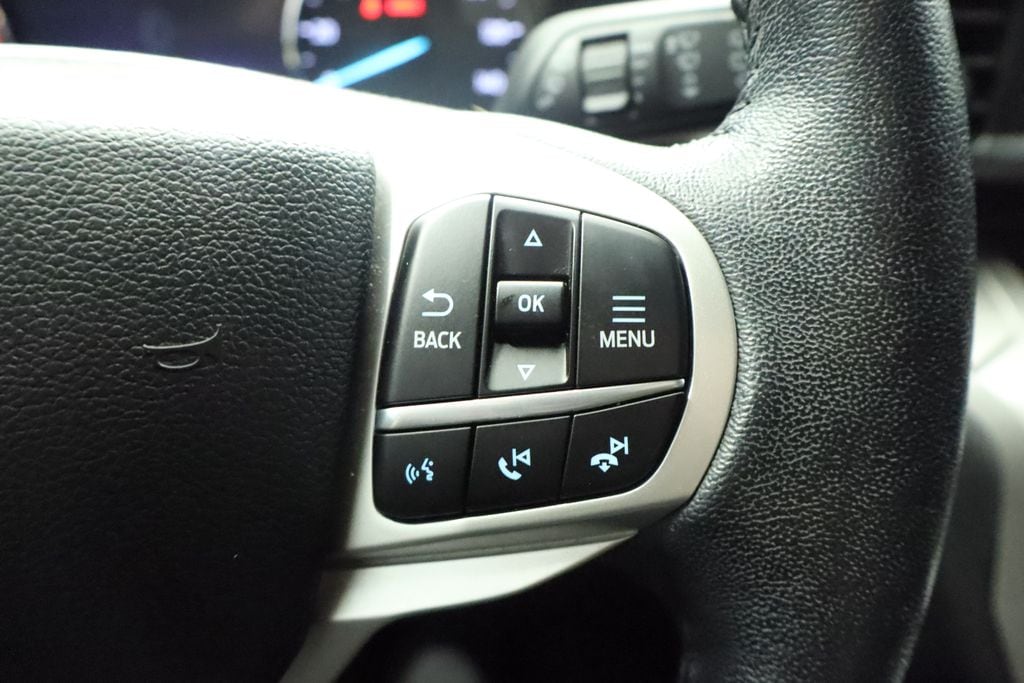 Thumbnail: 2023 Ford Explorer - 37