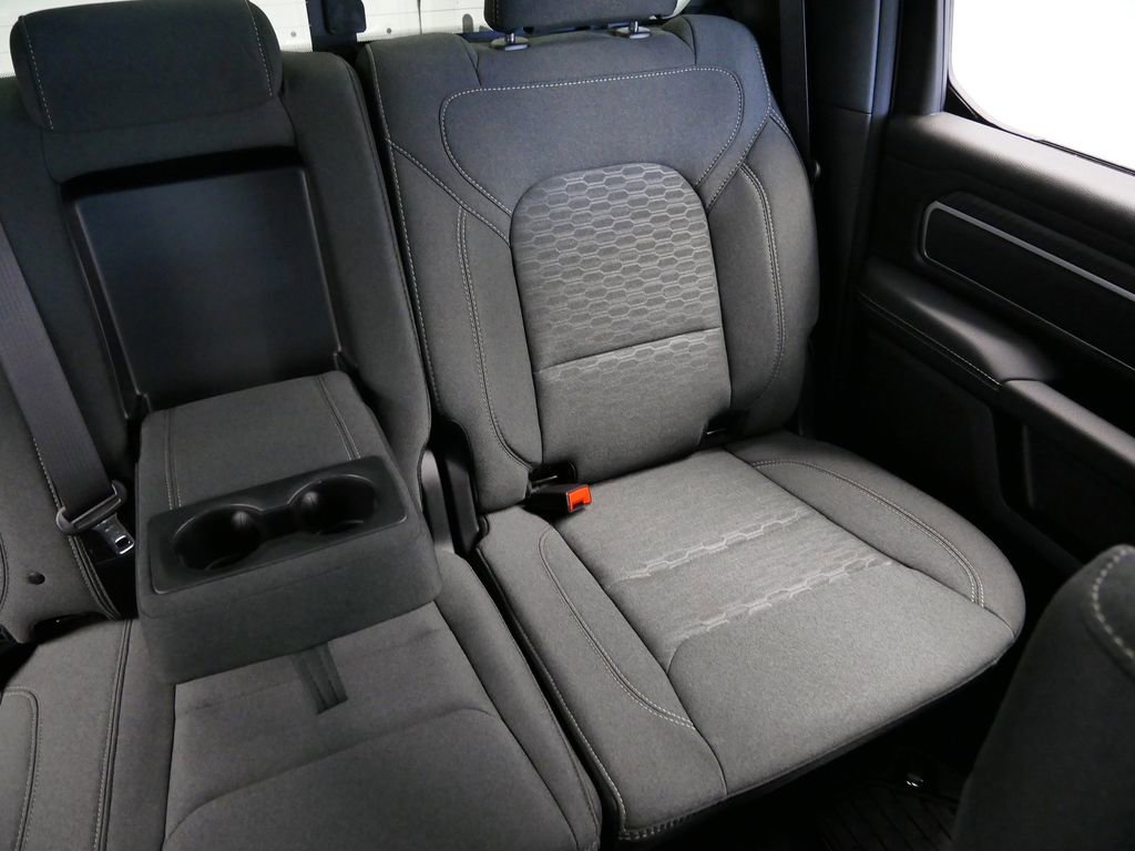 Thumbnail: 2026 RAM 1500 - 32