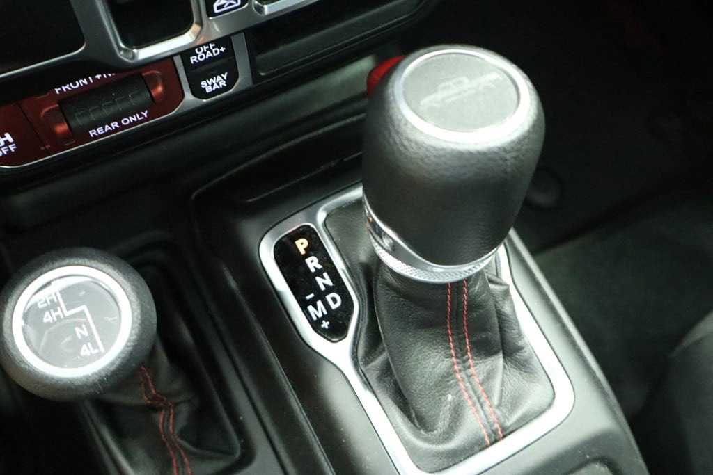 Thumbnail: 2023 Jeep Gladiator - 41