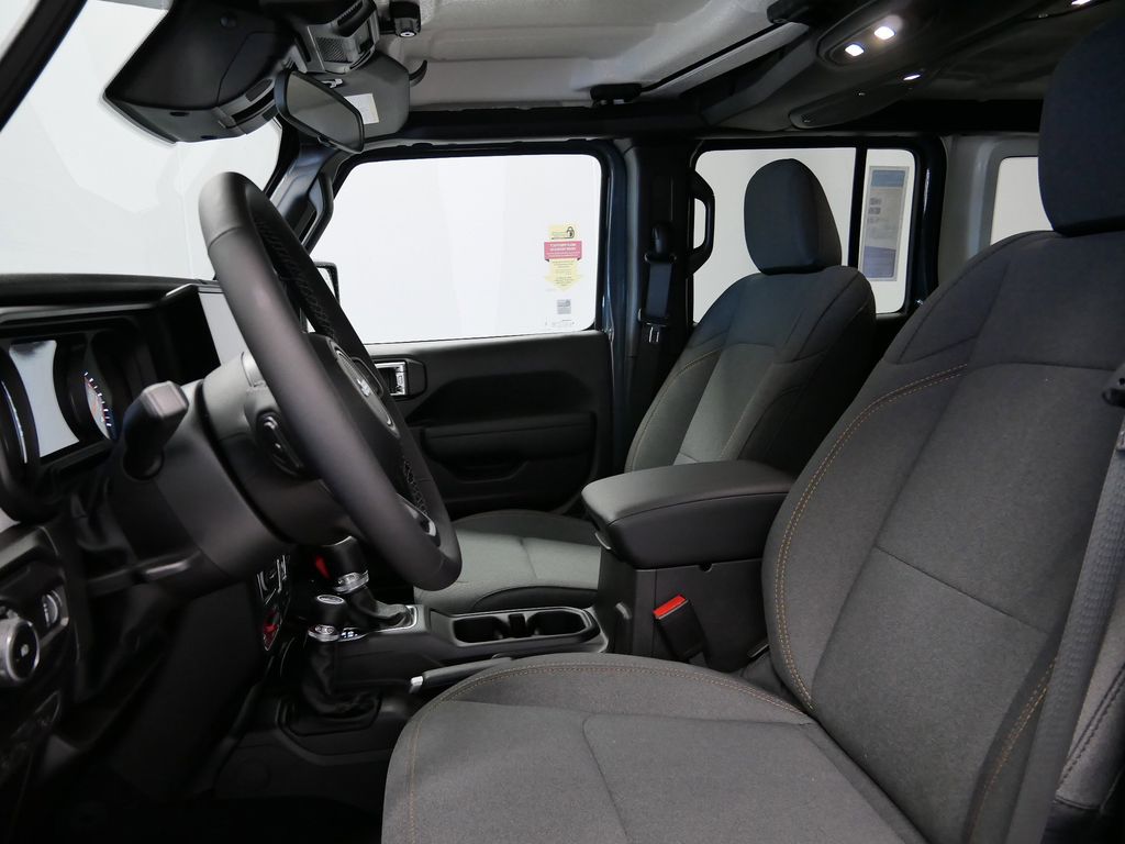 Thumbnail: 2026 Jeep Wrangler - 3