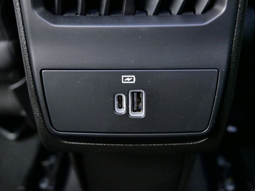 Thumbnail: 2024 Dodge Hornet - 33