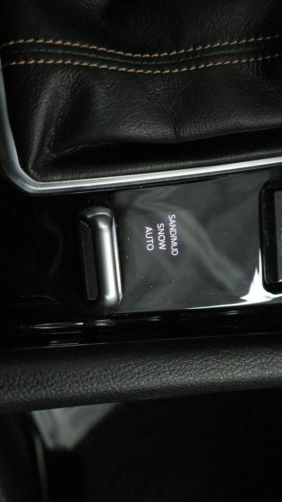 Thumbnail: 2022 Jeep Compass - 39