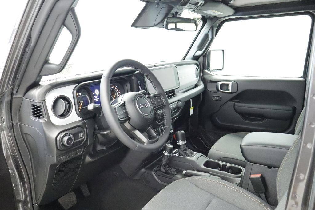 Thumbnail: 2026 Jeep Wrangler - 23