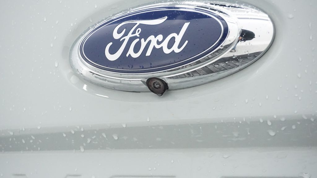 Thumbnail: 2023 Ford Maverick - 21