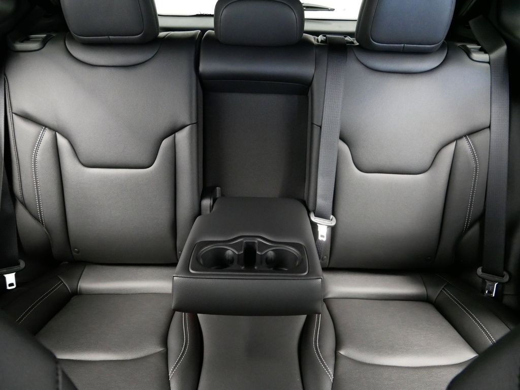 Thumbnail: 2025 Jeep Compass - 16